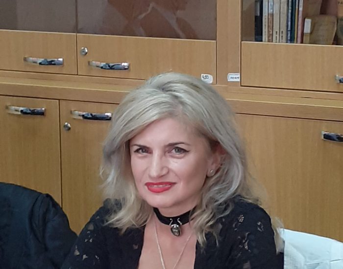 Curs de design în… poezie